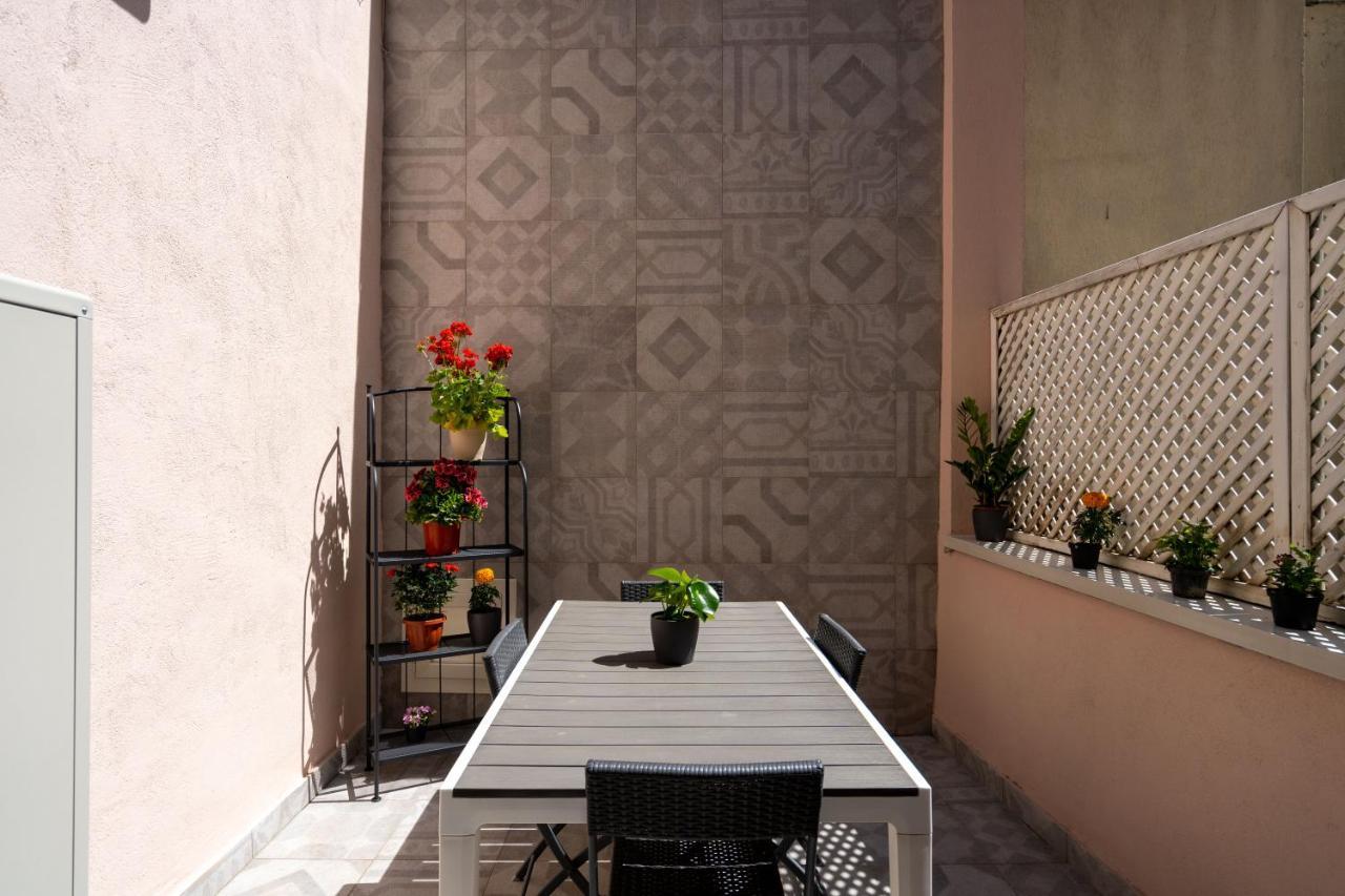 Appartamento Elegante Con Terrazzino Nel Centro Di Napoli Extérieur photo